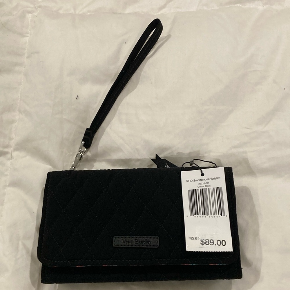 NWT Vera Bradley or RDIF smart phone wristlet in classic black.